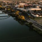 The Socioeconomic Impacts of Amazon Investments on local communities