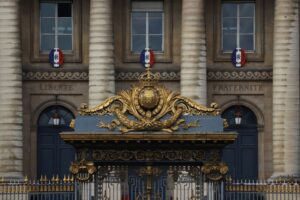 Another French government falls – snap elections loom